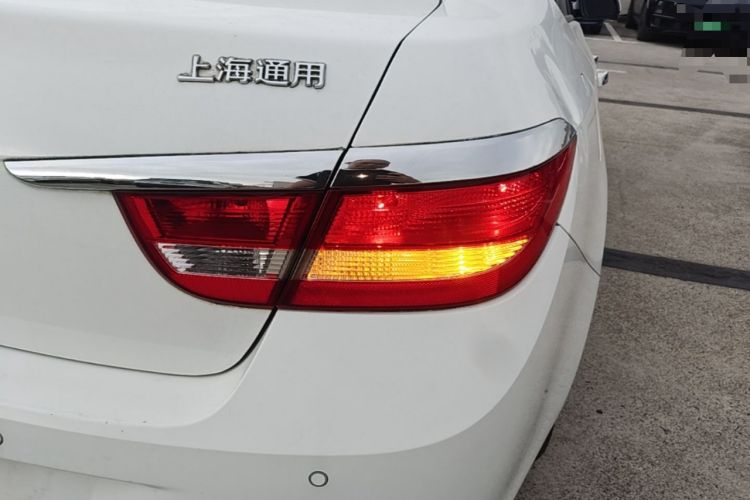 Used Buick GT 2013 GT 1.6L Manual Entry-Level Model Right Rear Taillight
