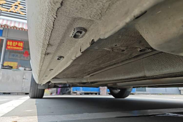 Used Buick GT 2013 GT 1.6L Automatic Fashion Edition Right Side Sill