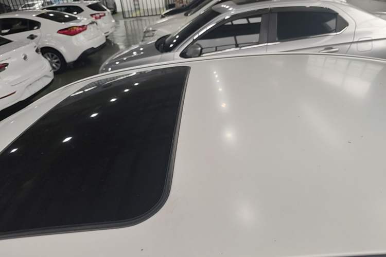 Used Buick GT 2013 GT 1.6L Manual Comfort Edition Roof