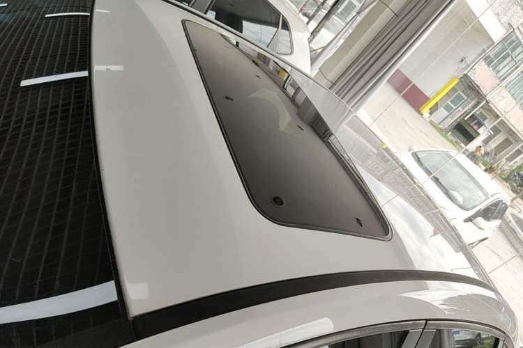 Used Buick GT 2013 GT 1.6L Automatic Fashion Edition Roof