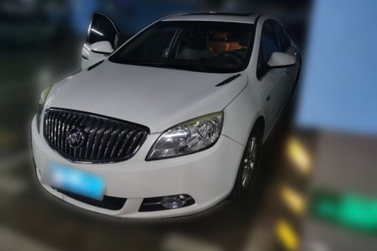 Buick GT 2013 GT 1.6L Automatic Fashion Edition d’occasion Guazi used car, China used car export, Used car for sale, Used cars, Cheapest cars for sale