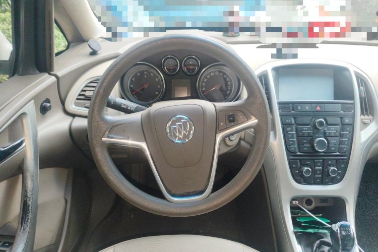 Used Buick GT 2013 GT 1.6L Manual Entry-Level Model Steering Wheel