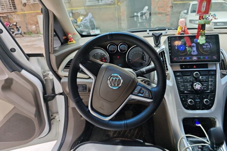 Used Buick GT 2013 GT 1.6L Manual Entry-Level Model Steering Wheel