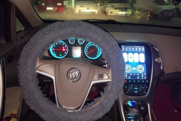 Used Buick GT 2013 GT 1.6L Automatic Fashion Edition Steering Wheel