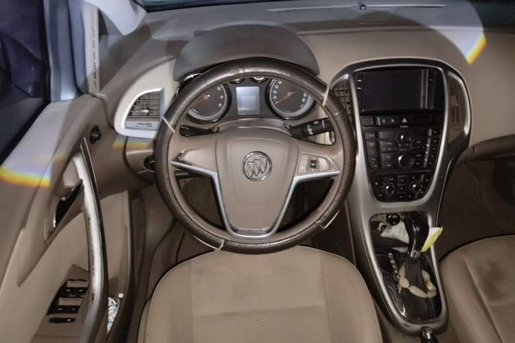 Used Buick GT 2013 GT 1.6L Automatic Comfort Edition Steering Wheel