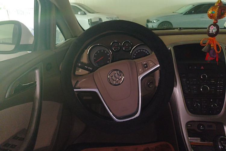 Used Buick GT 2013 GT 1.6L Manual Entry-Level Model Steering Wheel