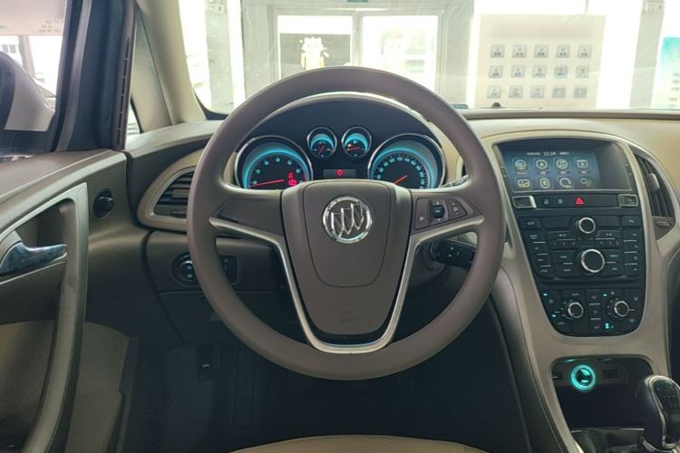 Used Buick GT 2013 GT 1.6L Manual Entry-Level Model Steering Wheel