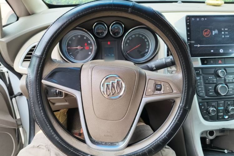 Used Buick GT 2013 GT 1.6L Manual Entry-Level Model Steering Wheel