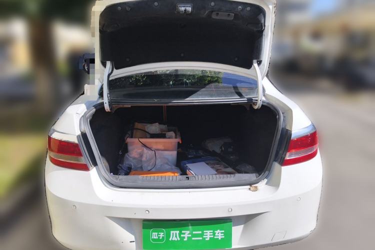 Used Buick GT 2013 GT 1.8L Automatic Fashion Edition Trunk