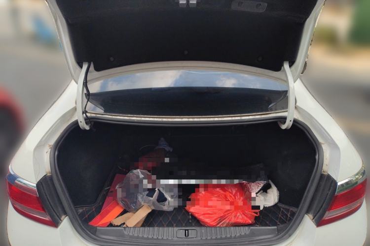 Used Buick GT 2013 GT 1.6L Manual Entry-Level Model Trunk