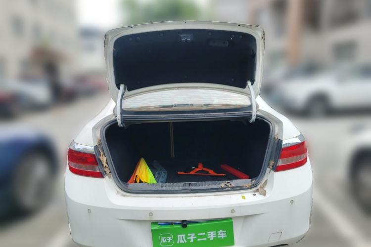 Used Buick GT 2013 GT 1.6L Automatic Fashion Edition Trunk