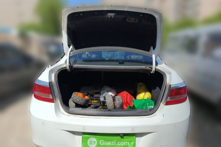 Used Buick GT 2013 GT 1.6L Automatic Fashion Edition Trunk