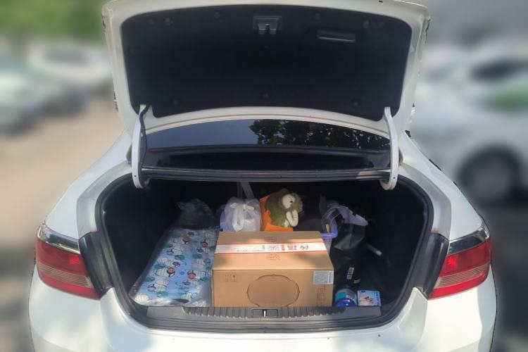 Used Buick GT 2013 GT 1.6L Automatic Fashion Edition Trunk