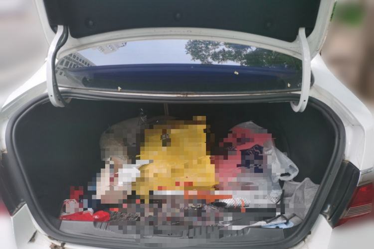 Used Buick GT 2013 GT 1.6L Automatic Fashion Edition Trunk