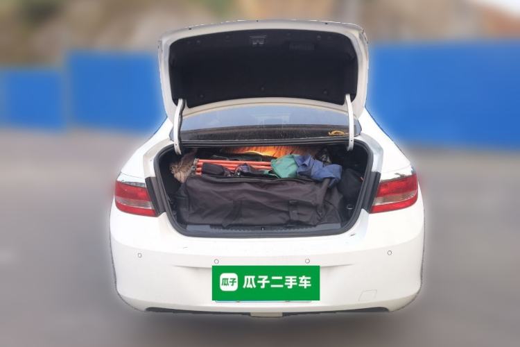 Used Buick GT 2013 GT 1.6L Automatic Fashion Edition Trunk