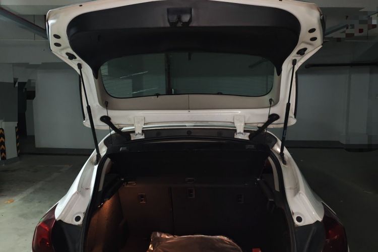 Used Buick GT 2013 XT 1.6T Automatic New Sharp Sport Edition Trunk