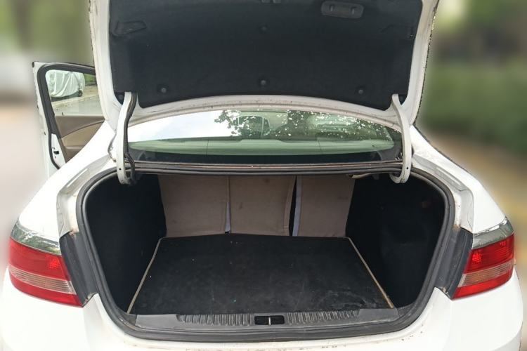 Used Buick GT 2013 GT 1.6L Manual Comfort Edition Trunk