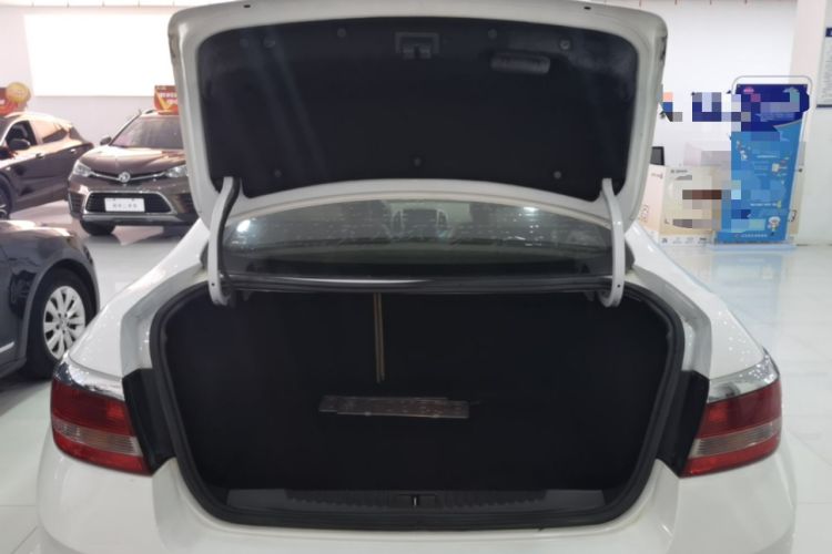 Used Buick GT 2013 GT 1.6L Manual Entry-Level Model Trunk