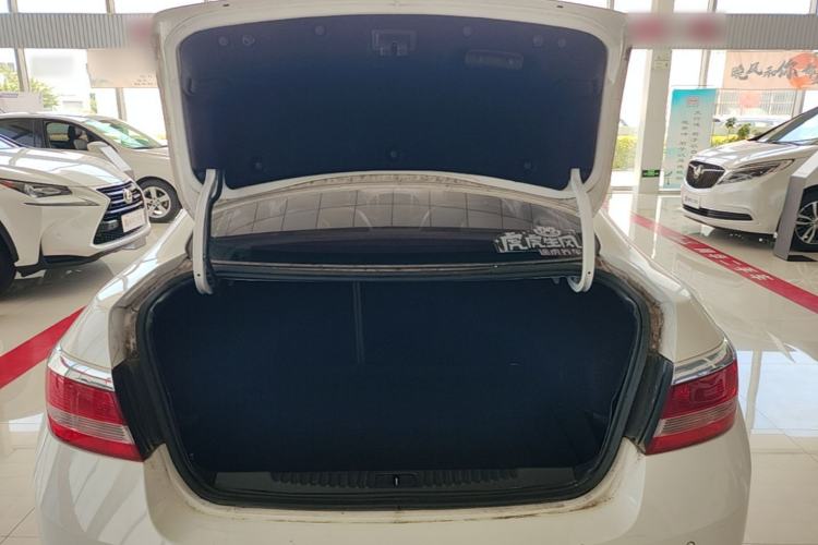 Used Buick GT 2013 GT 1.6L Manual Entry-Level Model Trunk