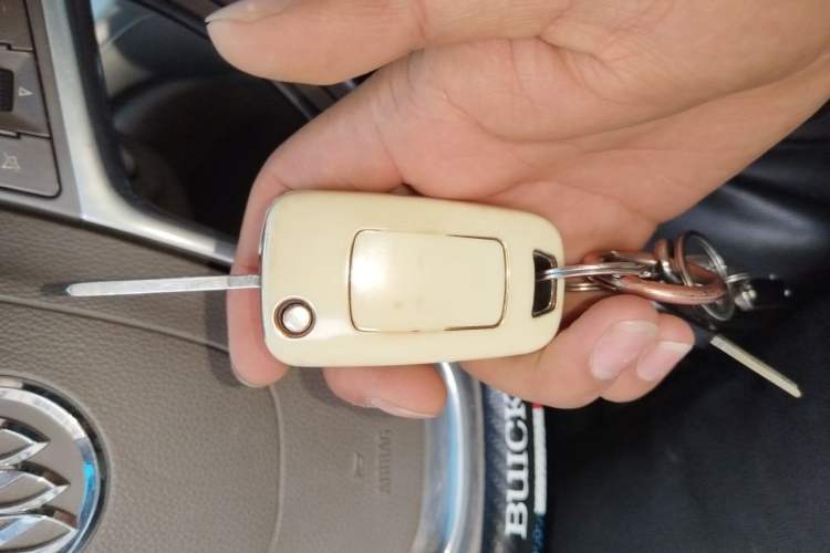 Used Buick GT 2013 GT 1.6L Automatic Fashion Edition Vehicle Key