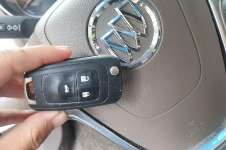 Used Buick GT 2013 GT 1.6L Automatic Fashion Edition Vehicle Key