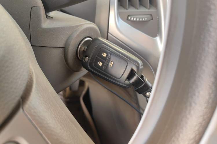 Used Buick GT 2013 GT 1.6L Manual Entry-Level Model Vehicle Key