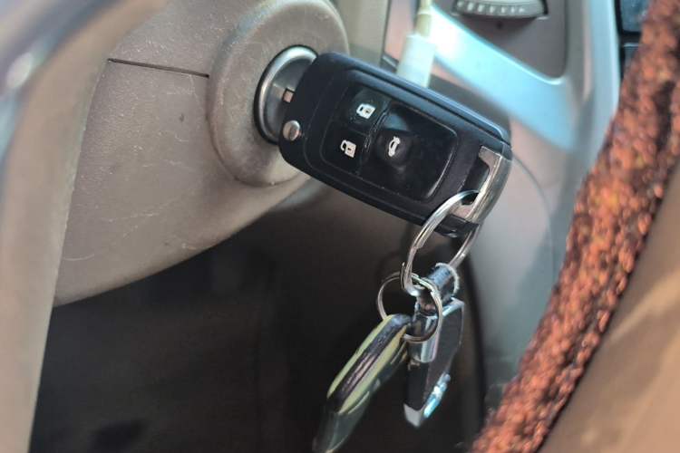 Used Buick GT 2013 GT 1.6L Automatic Fashion Edition Vehicle Key