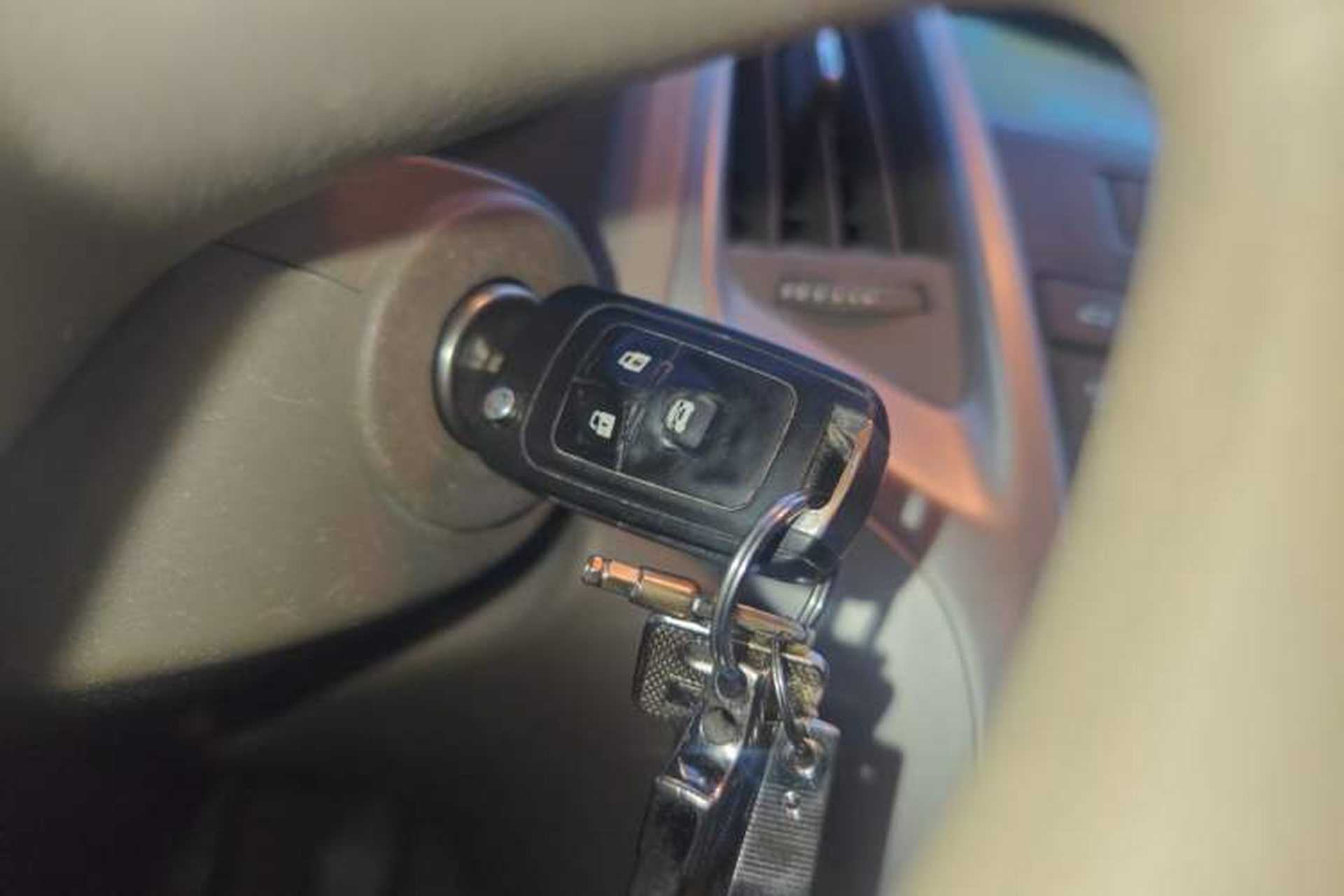 Used Buick GT 2013 GT 1.6L Automatic Fashion Edition Vehicle Key