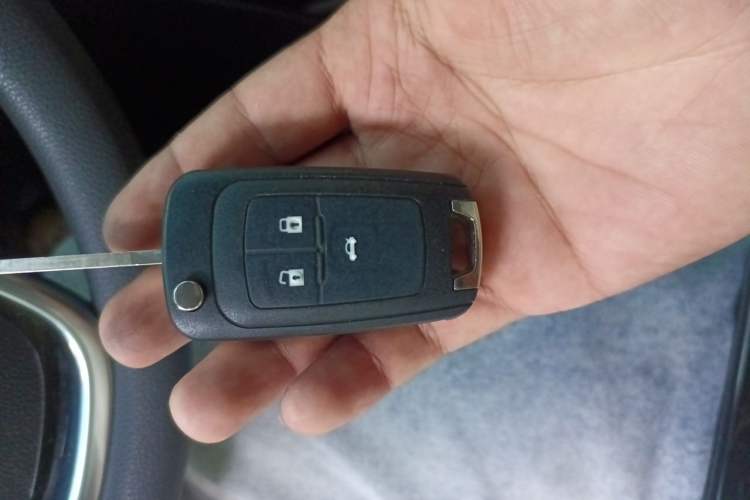 Used Buick GT 2013 GT 1.8L Automatic Fashion Edition Vehicle Key