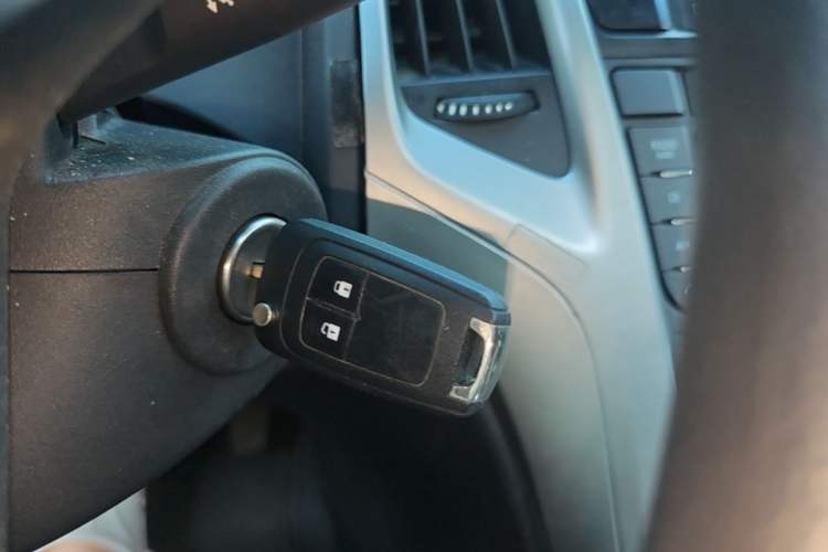 Used Buick GT 2013 XT 1.6L Automatic Fashion Edition Vehicle Key