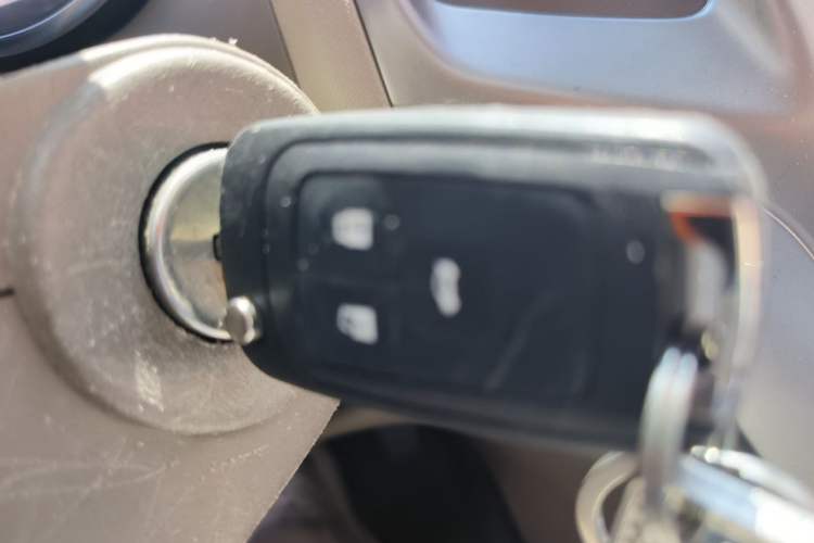 Used Buick GT 2013 GT 1.6L Automatic Fashion Edition Vehicle Key