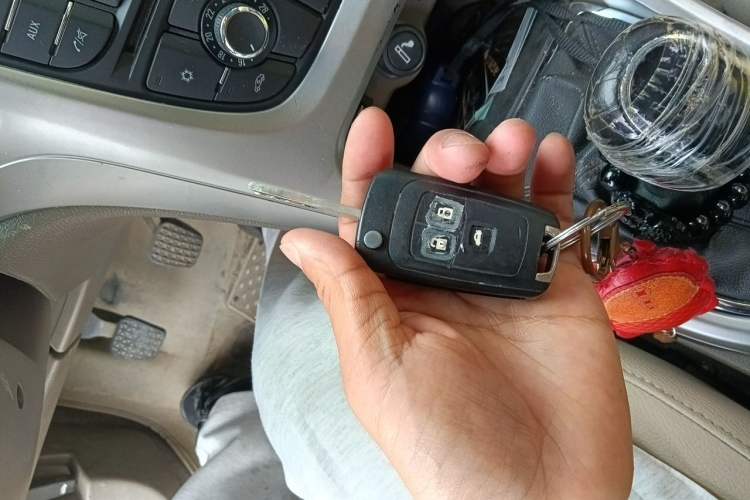 Used Buick GT 2013 GT 1.6L Manual Entry-Level Model Vehicle Key