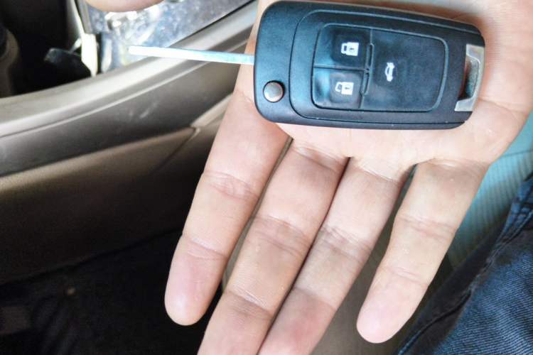 Used Buick GT 2013 GT 1.6L Automatic Fashion Edition Vehicle Key