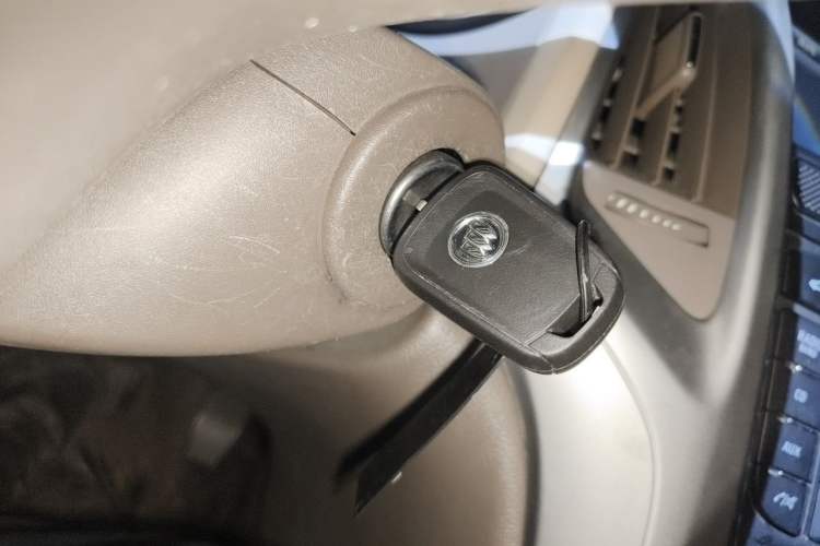 Used Buick GT 2013 GT 1.6L Automatic Comfort Edition Vehicle Key