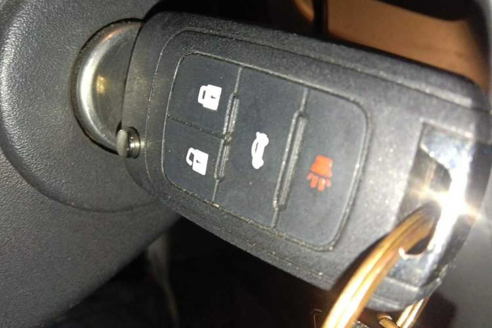 Used Buick GT 2013 XT 1.6L Automatic Fashion Edition Vehicle Key