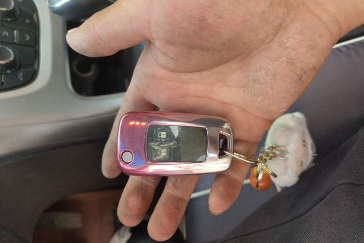 Used Buick GT 2013 XT 1.6L Automatic Fashion Edition Vehicle Key