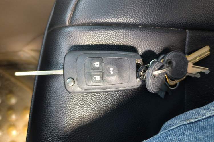 Used Buick GT 2013 GT 1.6L Automatic Fashion Edition Vehicle Key