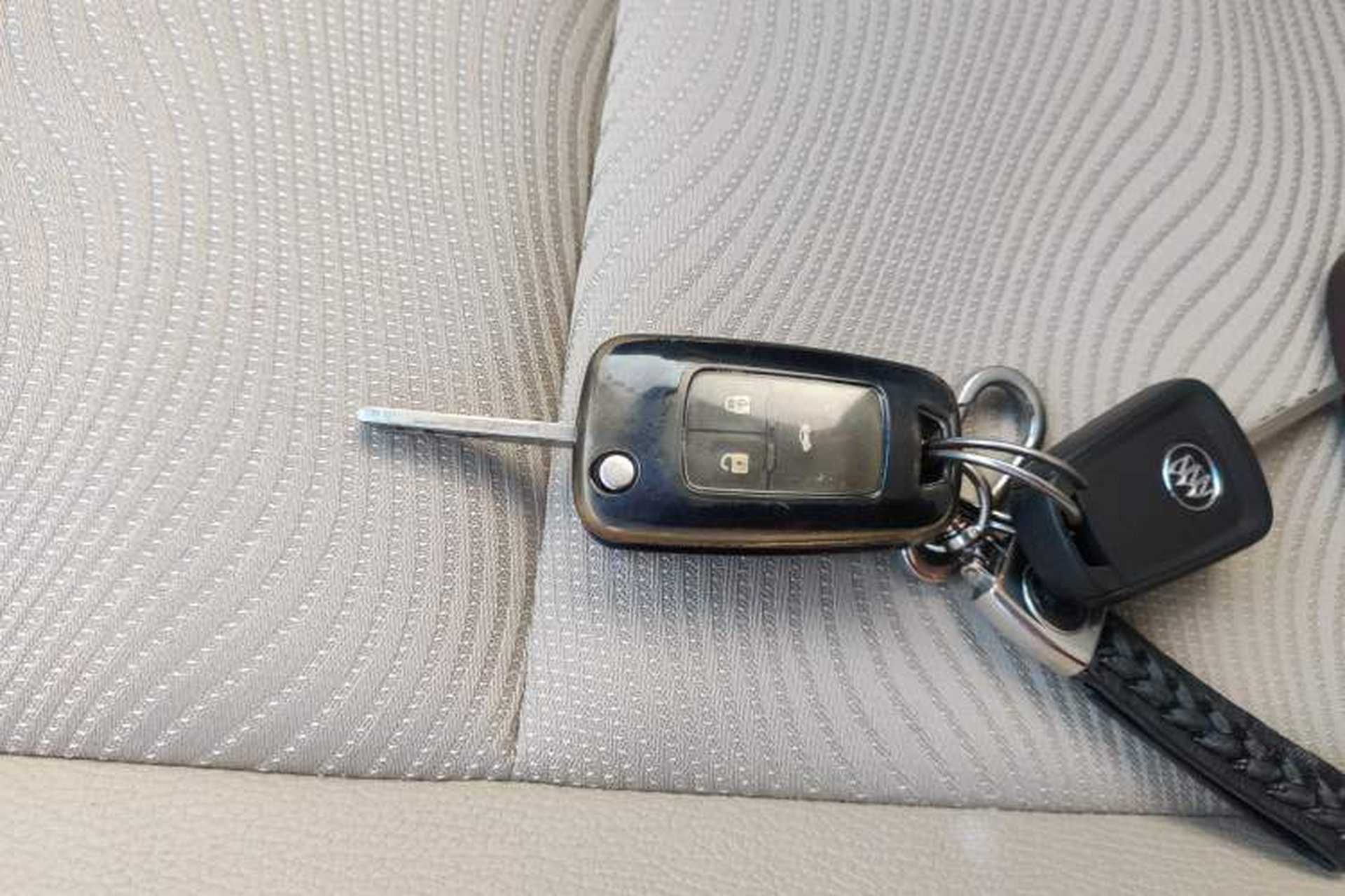 Used Buick GT 2013 GT 1.6L Automatic Fashion Edition Vehicle Key