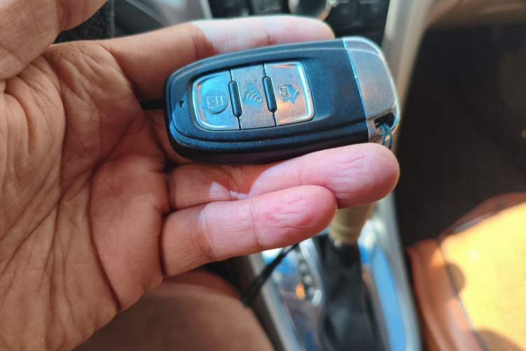 Used Buick GT 2013 GT 1.6L Automatic Fashion Edition Vehicle Key