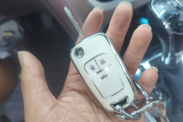 Used Buick GT 2013 GT 1.6L Automatic Fashion Edition Vehicle Key
