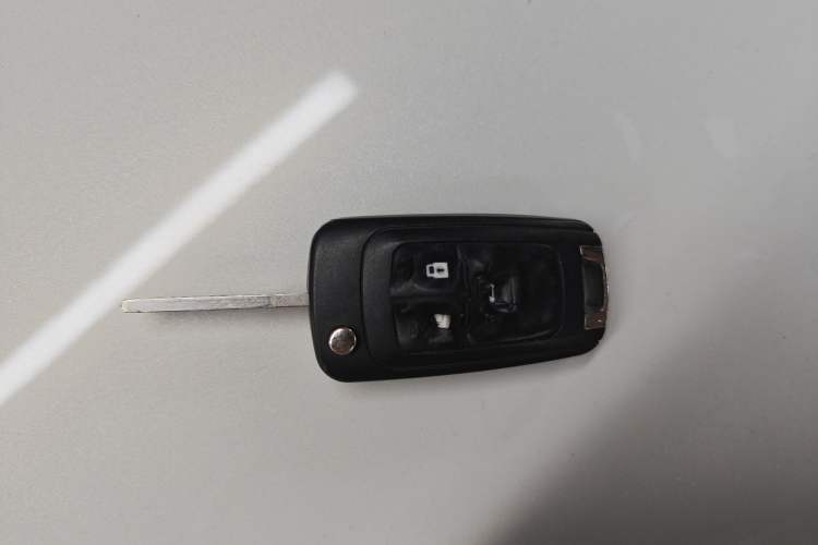 Used Buick GT 2013 GT 1.6L Automatic Fashion Edition Vehicle Key