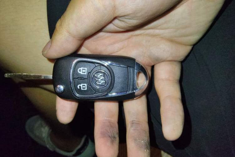 Used Buick GT 2013 GT 1.6L Automatic Fashion Edition Vehicle Key
