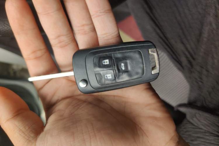 Used Buick GT 2013 XT 1.6L Automatic Fashion Edition Vehicle Key
