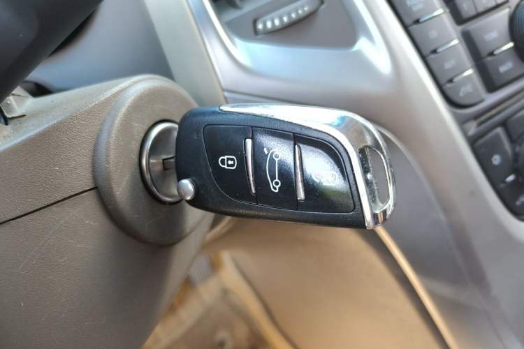 Used Buick GT 2013 GT 1.6L Automatic Fashion Edition Vehicle Key