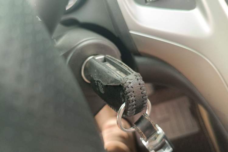 Used Buick GT 2013 XT 1.6L Automatic Fashion Edition Vehicle Key