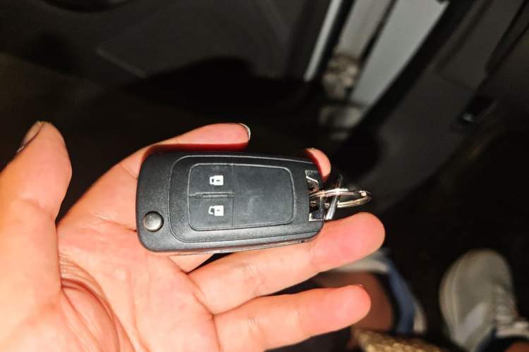 Used Buick GT 2013 XT 1.6L Automatic Fashion Edition Vehicle Key