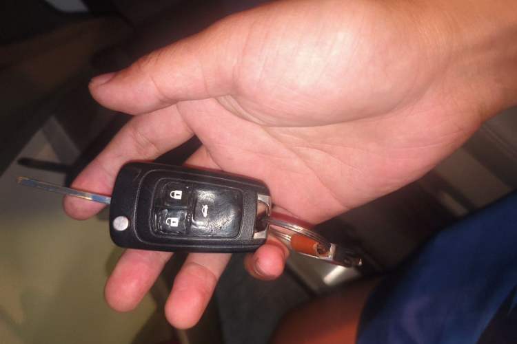 Used Buick GT 2013 GT 1.6L Automatic Fashion Edition Vehicle Key