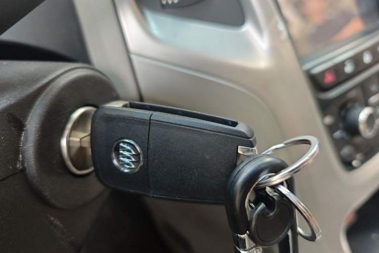 Used Buick GT 2013 XT 1.6L Automatic Fashion Edition Vehicle Key
