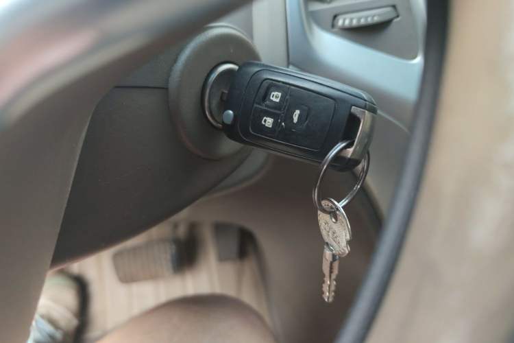 Used Buick GT 2013 GT 1.6L Automatic Fashion Edition Vehicle Key