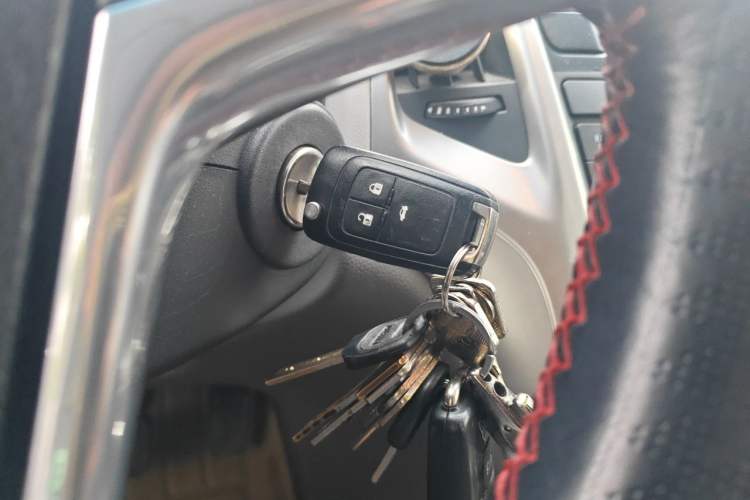 Used Buick GT 2013 XT 1.6L Automatic Fashion Edition Vehicle Key